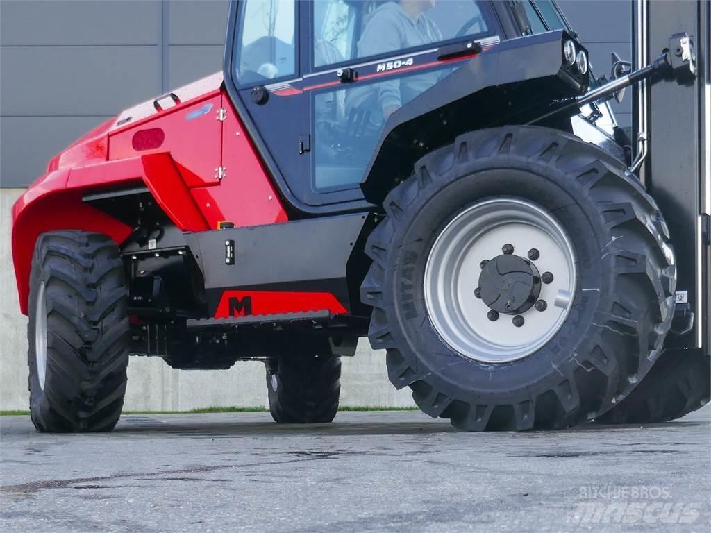 Manitou M 50-4 شاحنات الطرق الوعرة