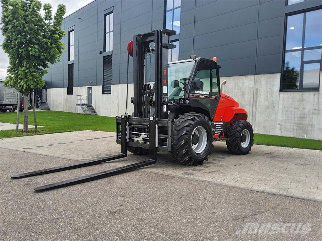 Manitou M 50-4 شاحنات الطرق الوعرة