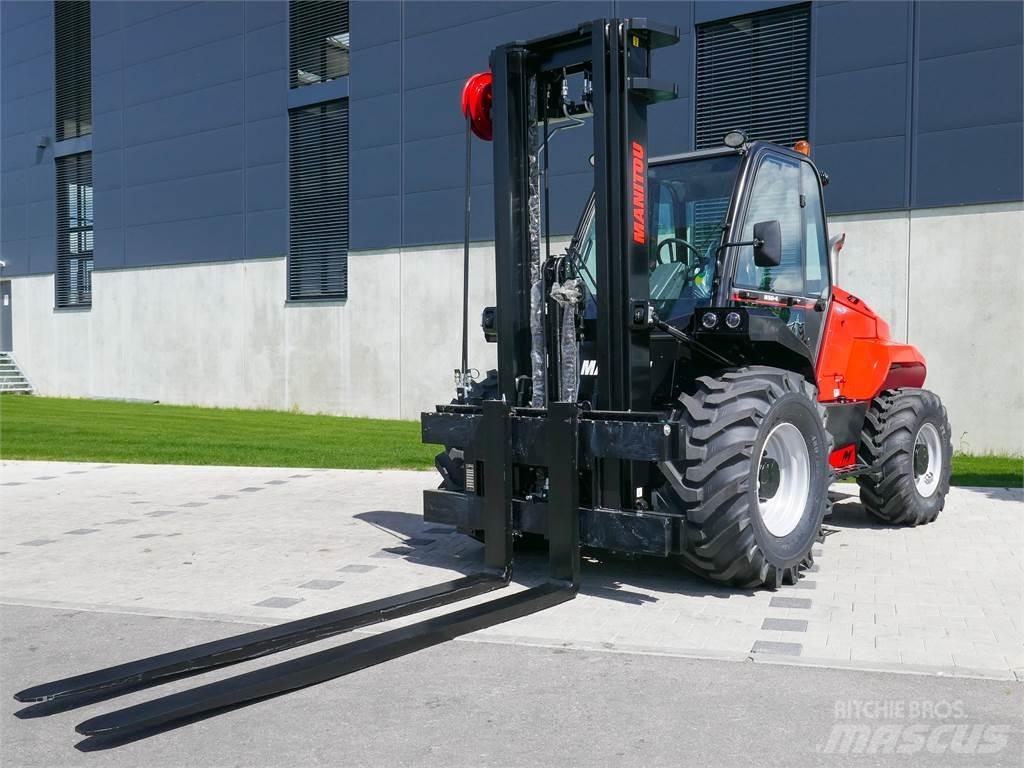 Manitou M 50-4 شاحنات الطرق الوعرة