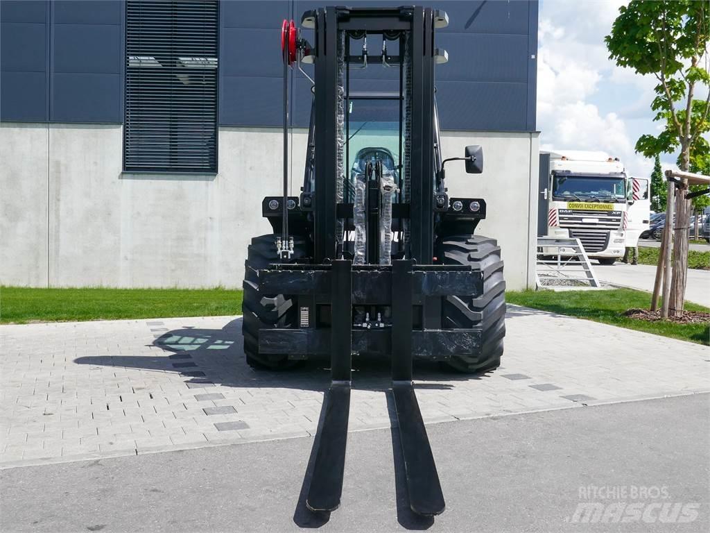 Manitou M 50-4 شاحنات الطرق الوعرة