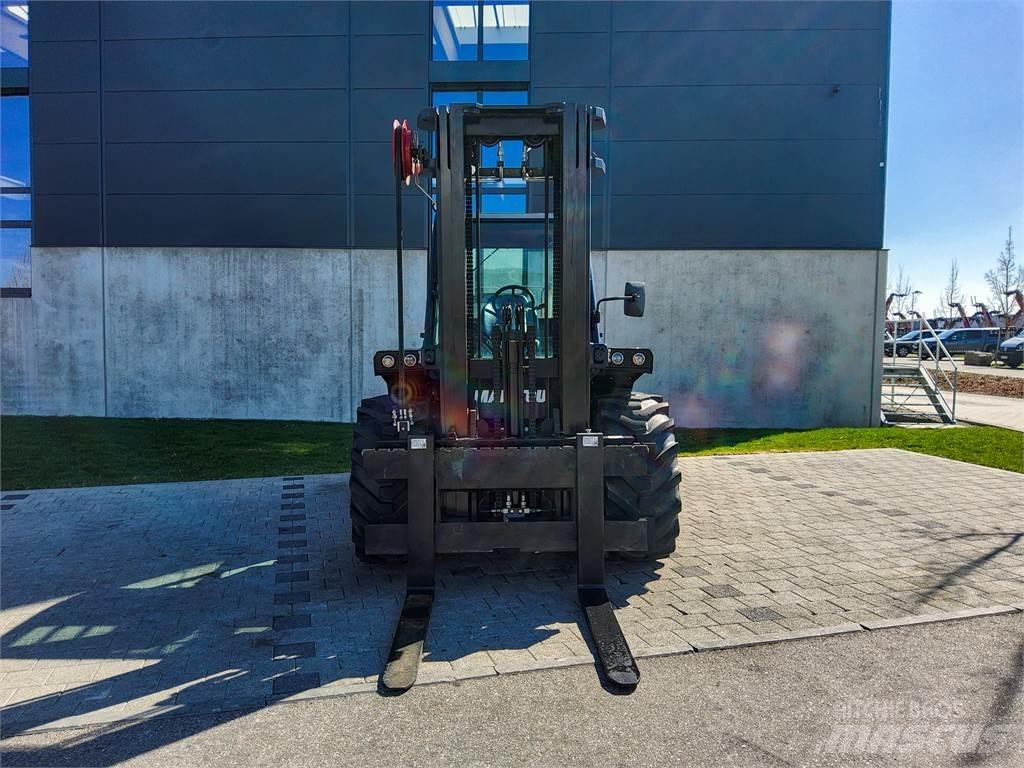 Manitou M 50-4 شاحنات الطرق الوعرة
