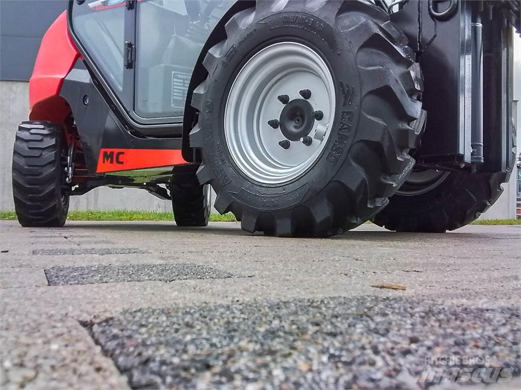 Manitou MC 25-4 شاحنات الطرق الوعرة