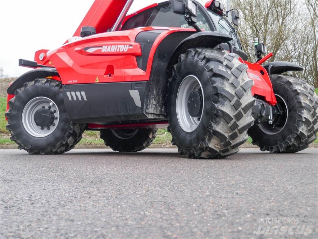 Manitou MHT 790 مناولات متداخلة