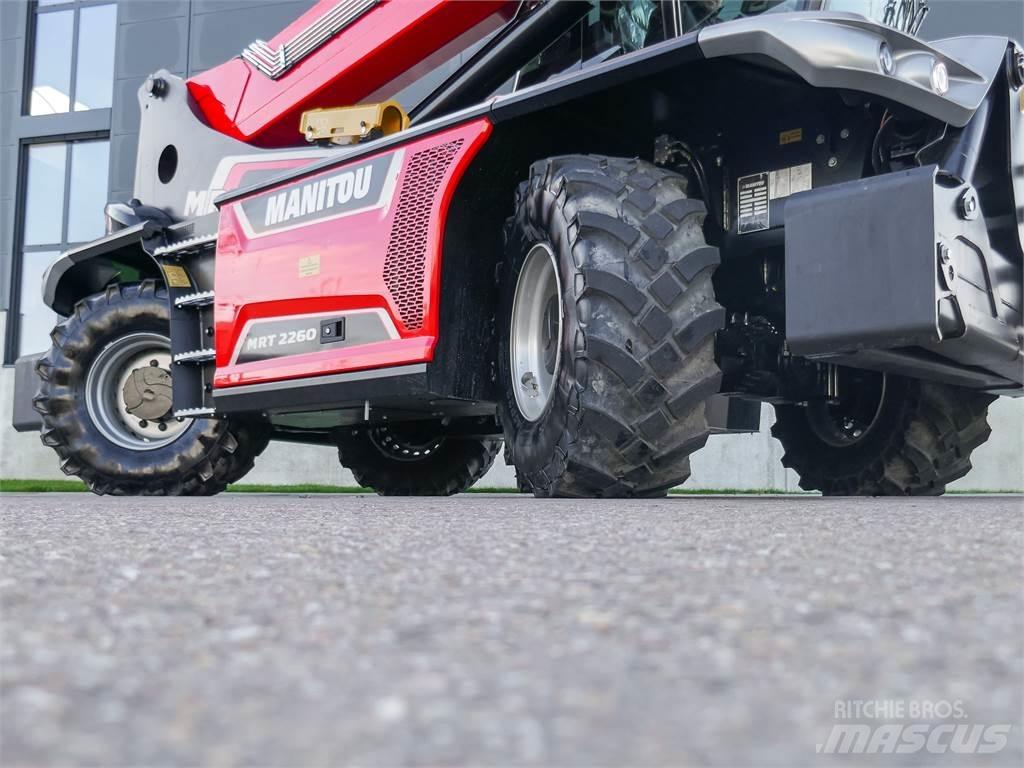 Manitou MRT 2260 مناولات متداخلة