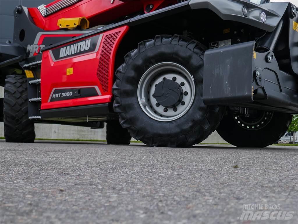 Manitou MRT 3060 مناولات متداخلة