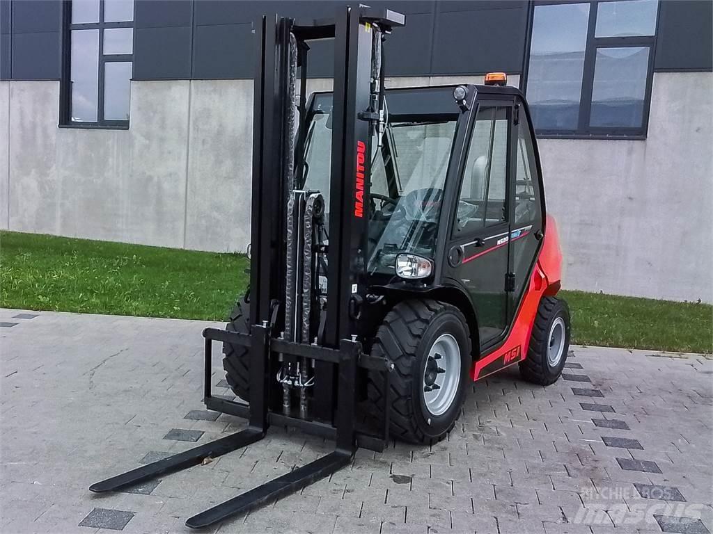 Manitou MSI 30D K شاحنات الطرق الوعرة