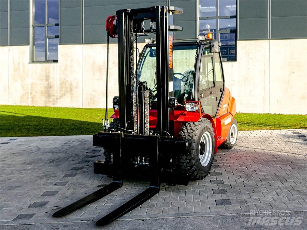 Manitou MSI 50 شاحنات الطرق الوعرة
