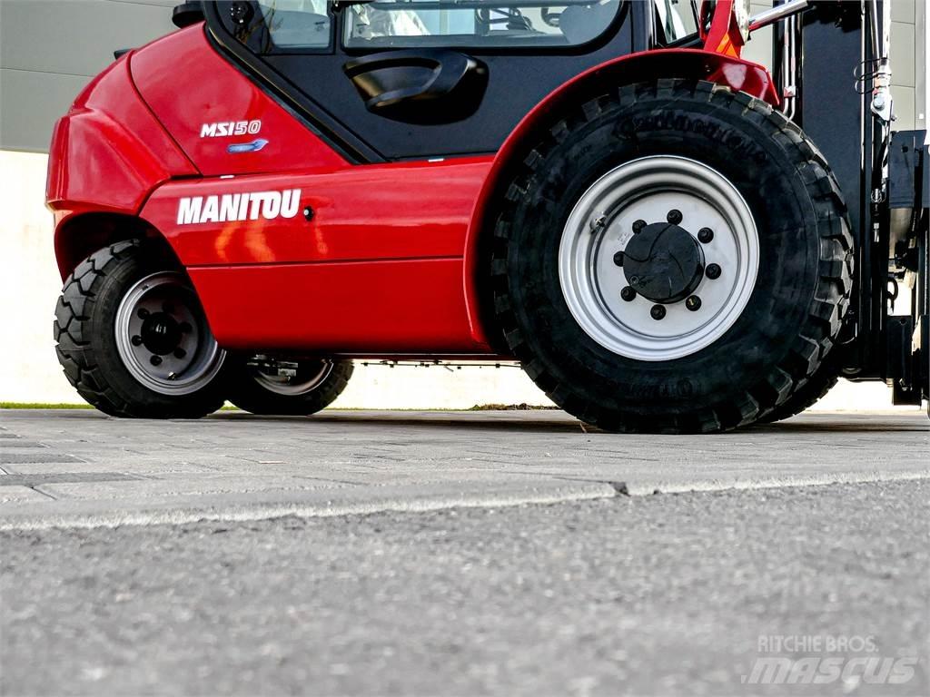 Manitou MSI 50 شاحنات الطرق الوعرة