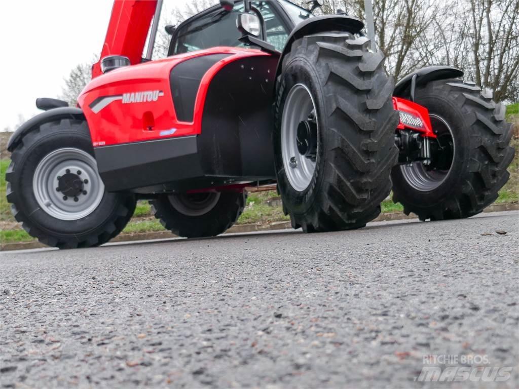 Manitou MT 933 easy مناولات متداخلة