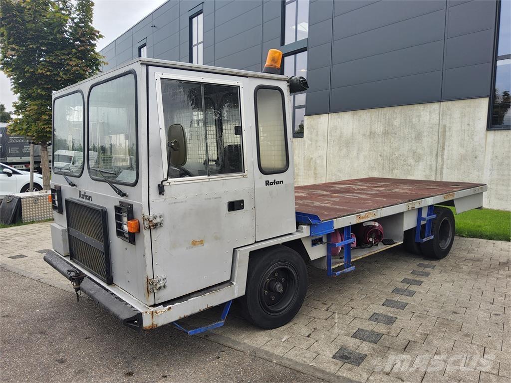 Rofan TPR-10 شاحنة قاطرة