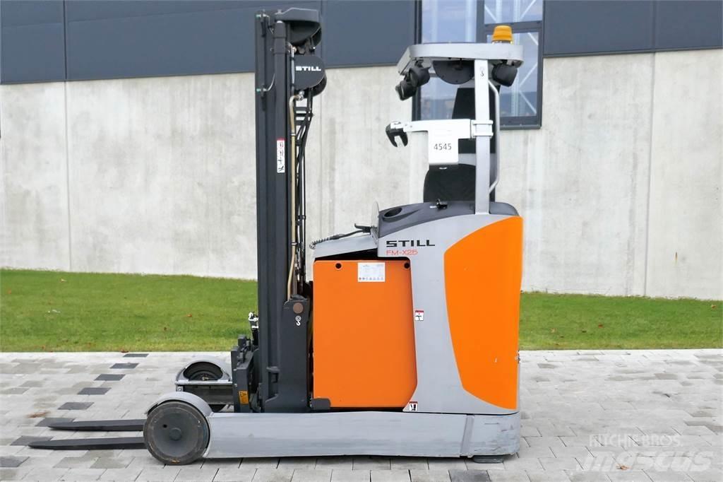 Still FM-X25 شاحنة مناولة