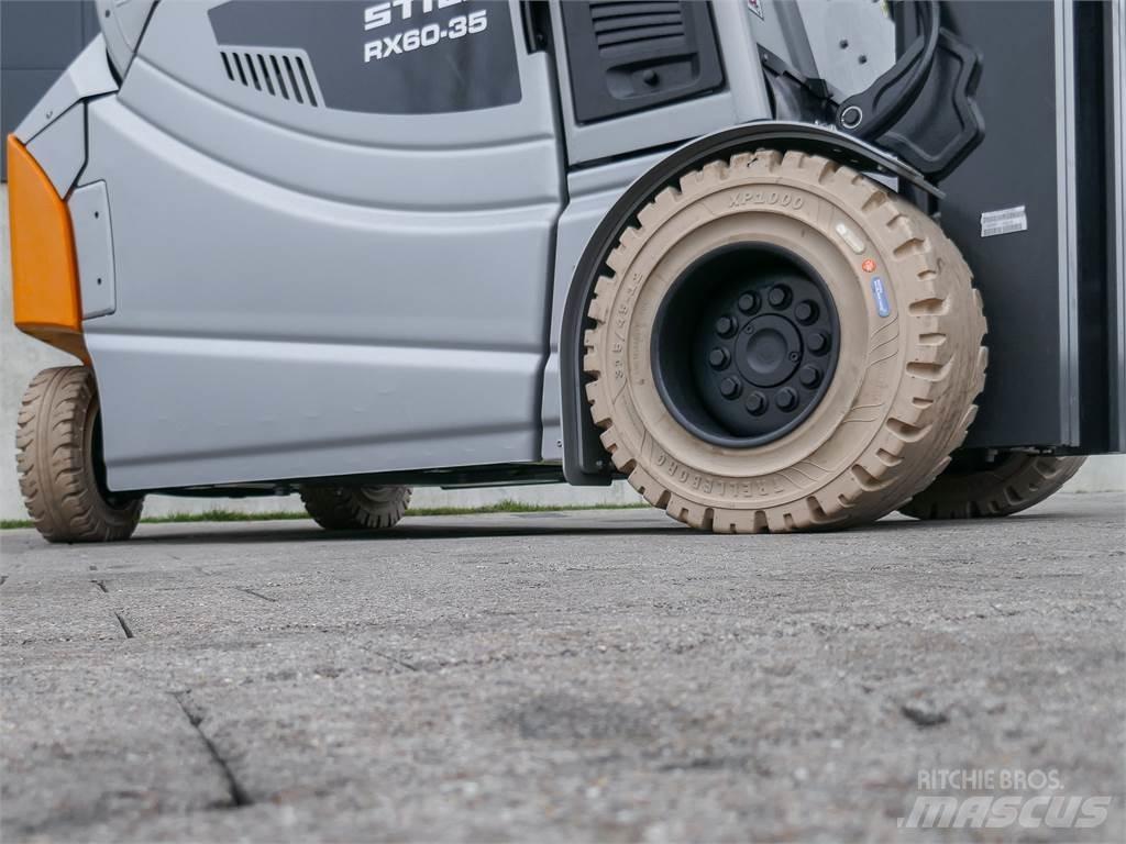 Still RX 60-35 L شاحنات ذات رافعات شوكية تعمل بالكهرباء