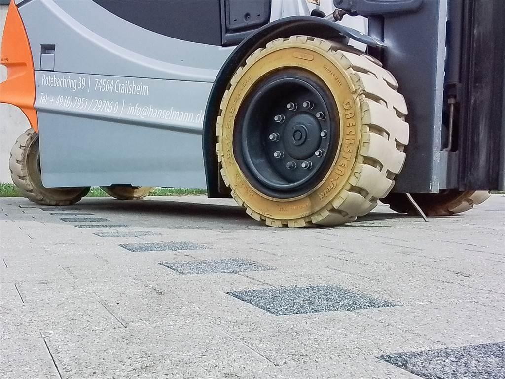 Still RX 60-50 شاحنات ذات رافعات شوكية تعمل بالكهرباء