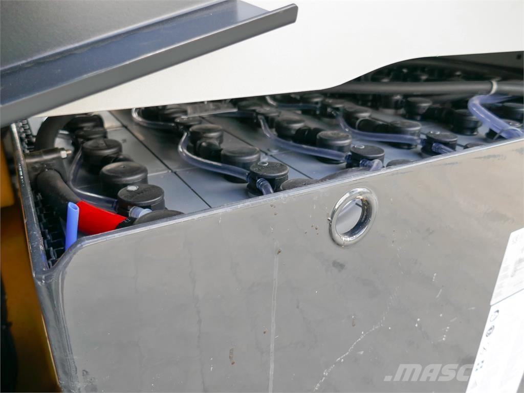 Still RX 60-50 شاحنات ذات رافعات شوكية تعمل بالكهرباء