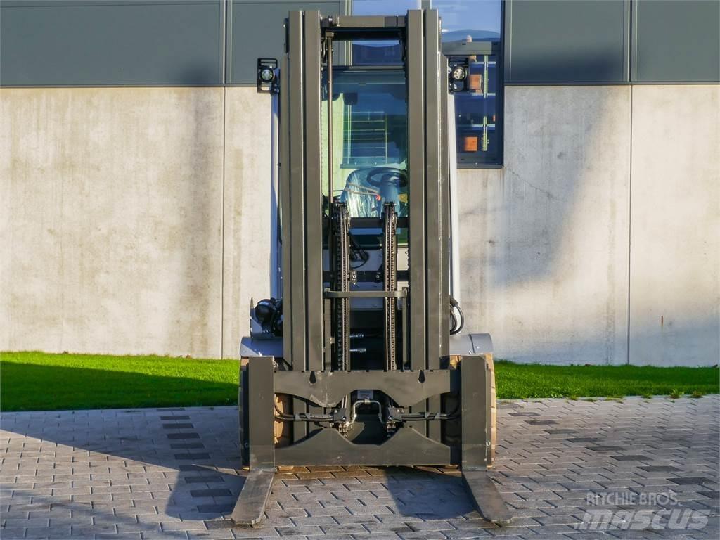 Still RX 60-50 شاحنات ذات رافعات شوكية تعمل بالكهرباء