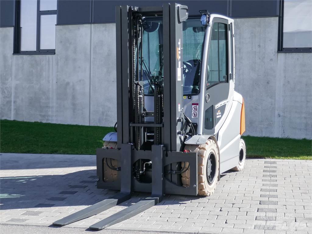 Still RX 60-50 شاحنات ذات رافعات شوكية تعمل بالكهرباء