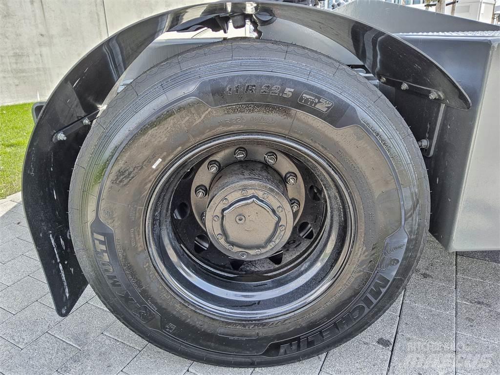 Terberg YT 220 جرارات صالات المطارات