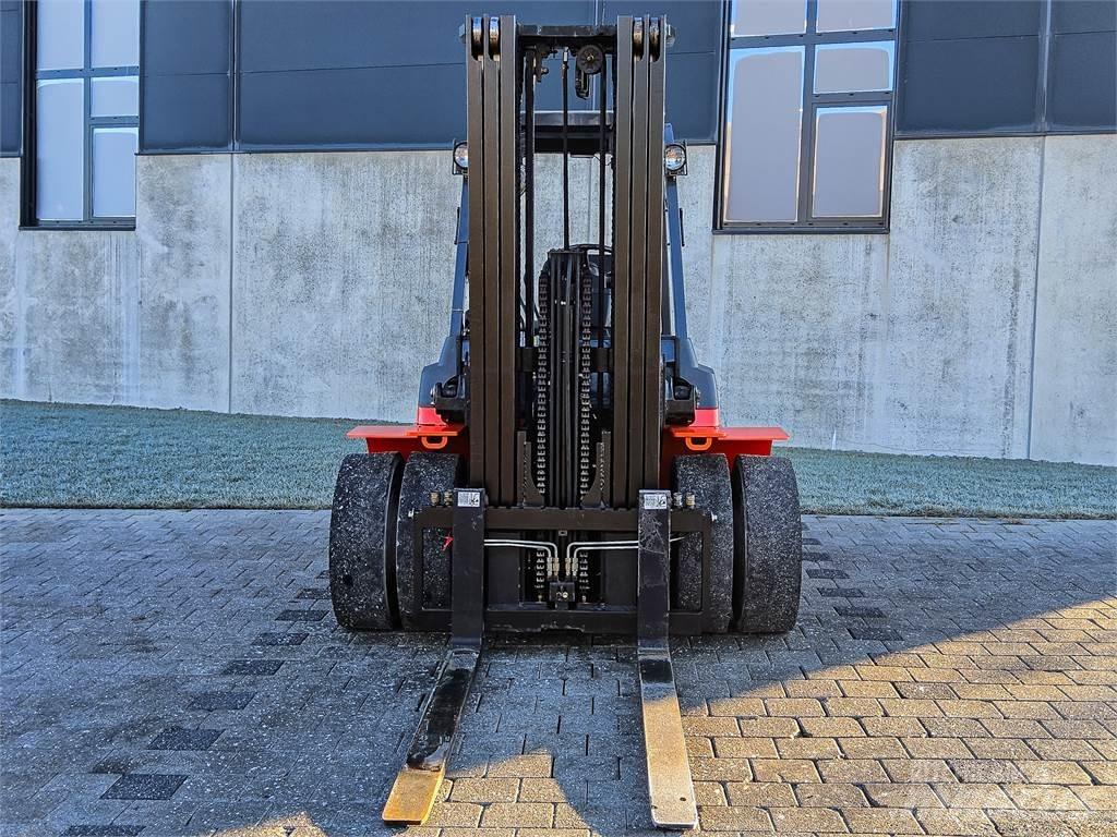 Toyota 7 FDU 45 شاحنات الديزل