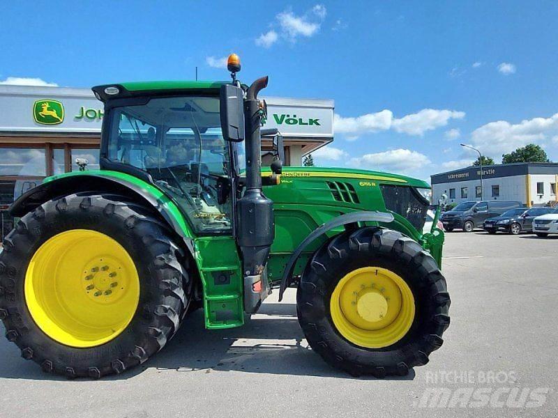 John Deere 6155R ماكينات زراعية أخرى