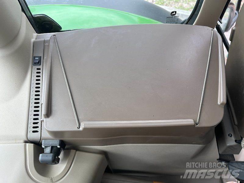 John Deere 6250R الجرارات