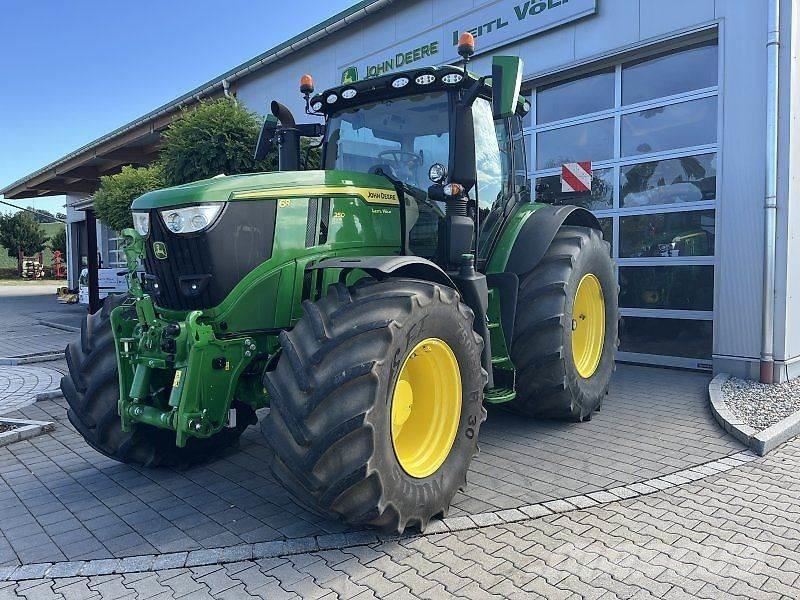 John Deere 6R250 الجرارات