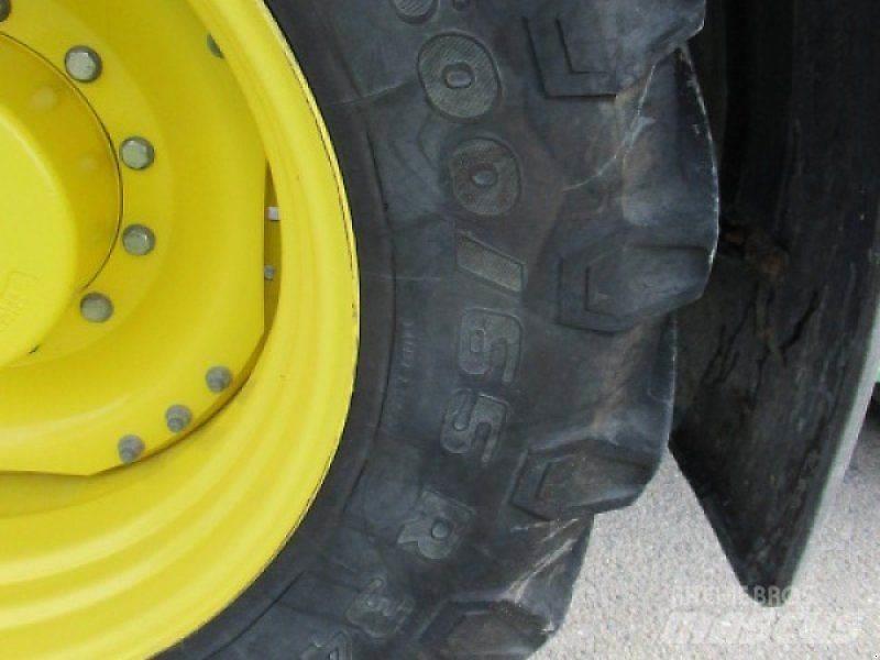 John Deere 7250R الجرارات
