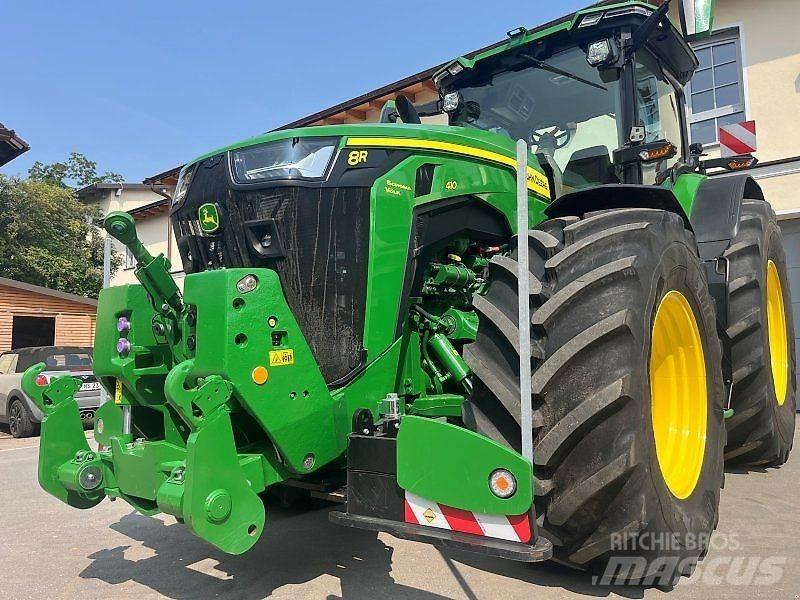 John Deere 8R 410 الجرارات
