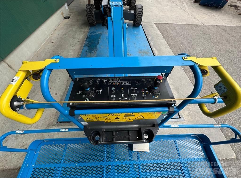 Genie S-45 XC رافعات سلة مفصلية