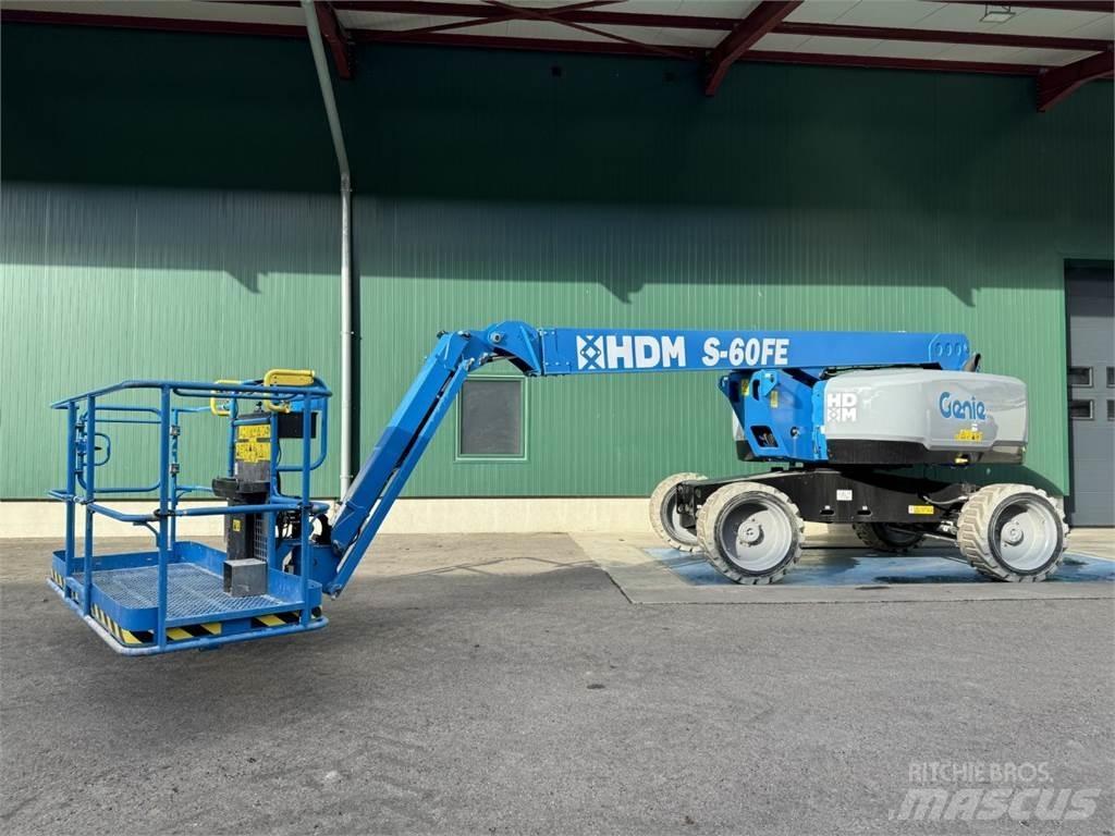 Genie S-60 FE رافعات سلة مفصلية