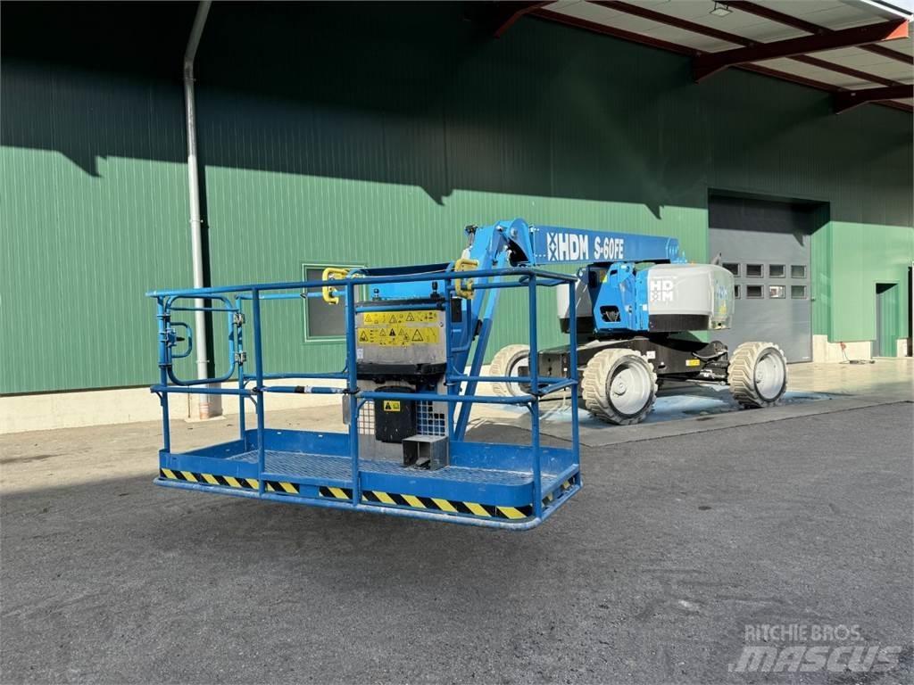 Genie S-60 FE رافعات سلة مفصلية