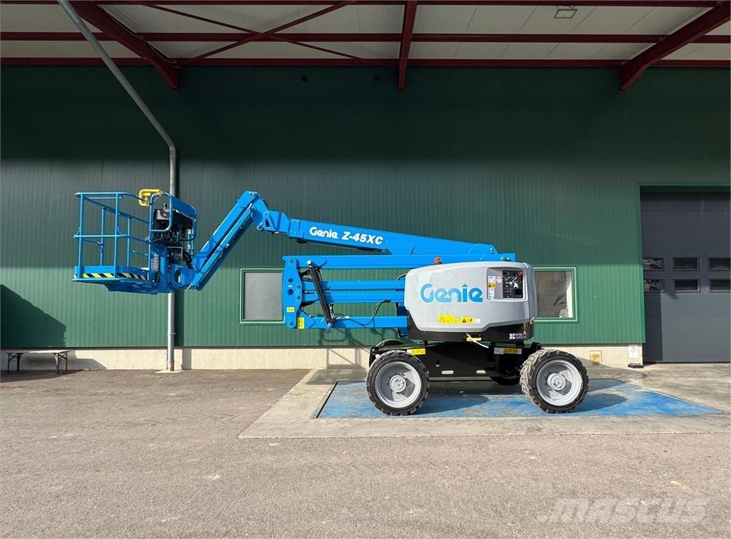 Genie Z-45 XC رافعات سلة مفصلية