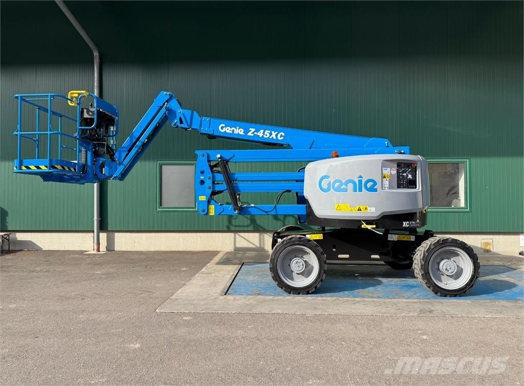 Genie Z-45 XC رافعات سلة مفصلية