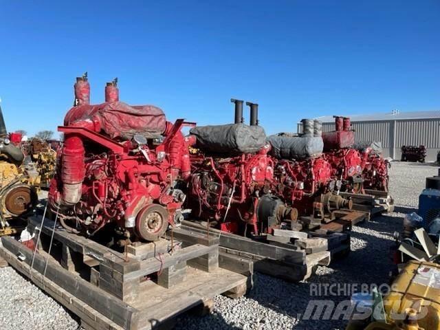 CAT C-32 محركات