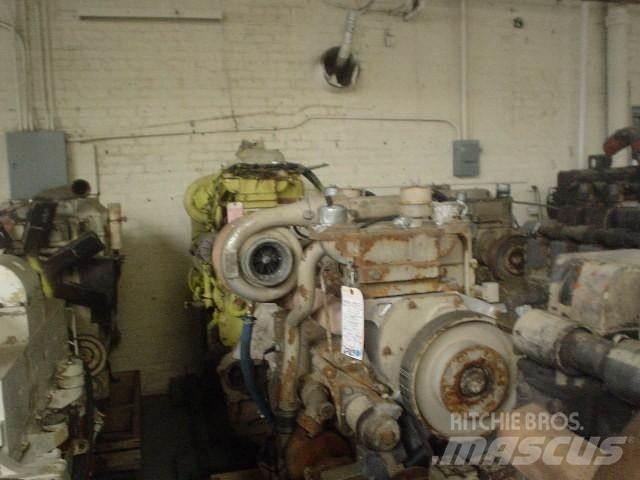 Cummins KTA19 محركات