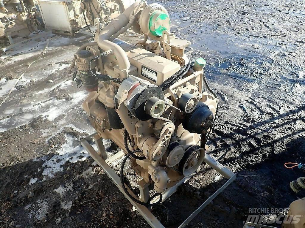 John Deere 4045TF275 محركات