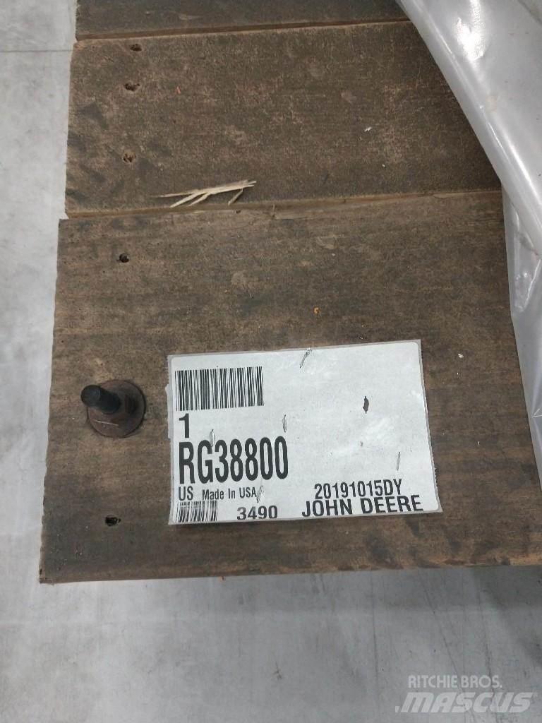 John Deere 6135 محركات