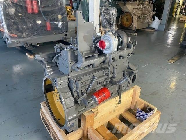 Komatsu S6D95 محركات