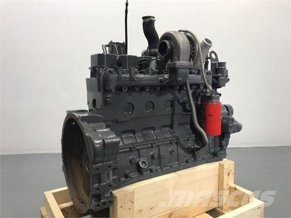 Komatsu SA6D102 محركات