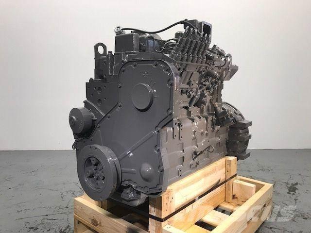 Komatsu SA6D114 محركات