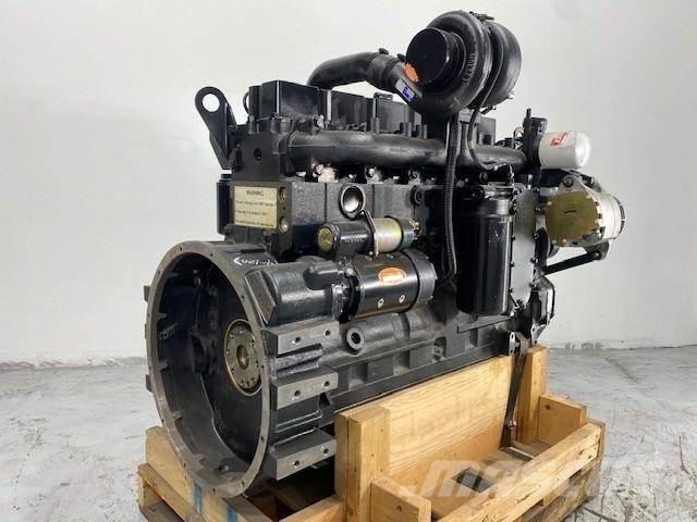 Komatsu SA6D114 محركات