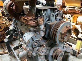 Komatsu SA6D140E-3 محركات