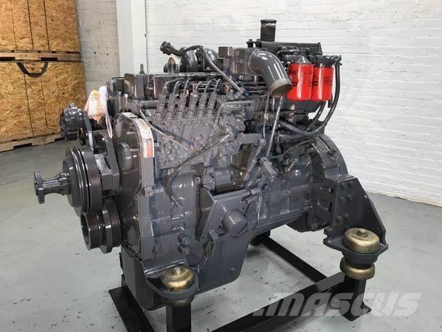 Komatsu SAA6D114 محركات