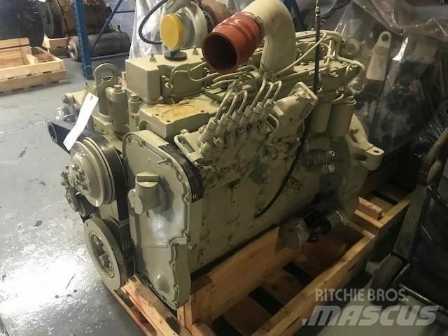 Komatsu SAA6D114-2 محركات