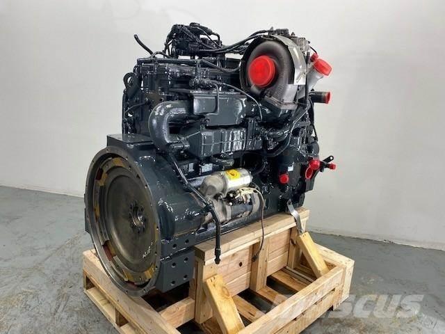 Komatsu SAA6D114E-5 محركات