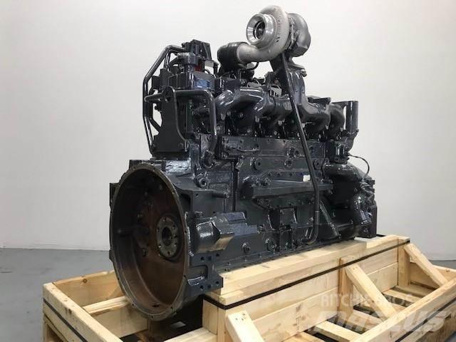 Komatsu SAA6D125E-3 محركات