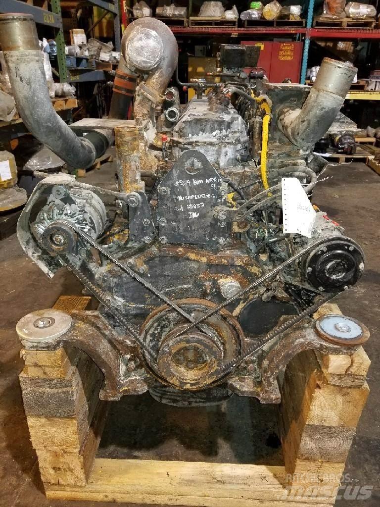 Komatsu SAA6D125E-3 محركات