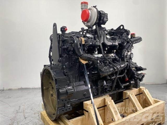 Komatsu SAA6D125E-5 محركات