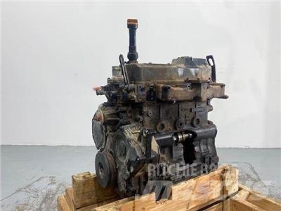 Yanmar 4TNV98 محركات