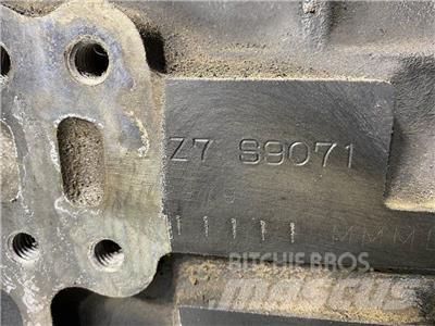 Yanmar 4TNV98T-ZXWTB محركات