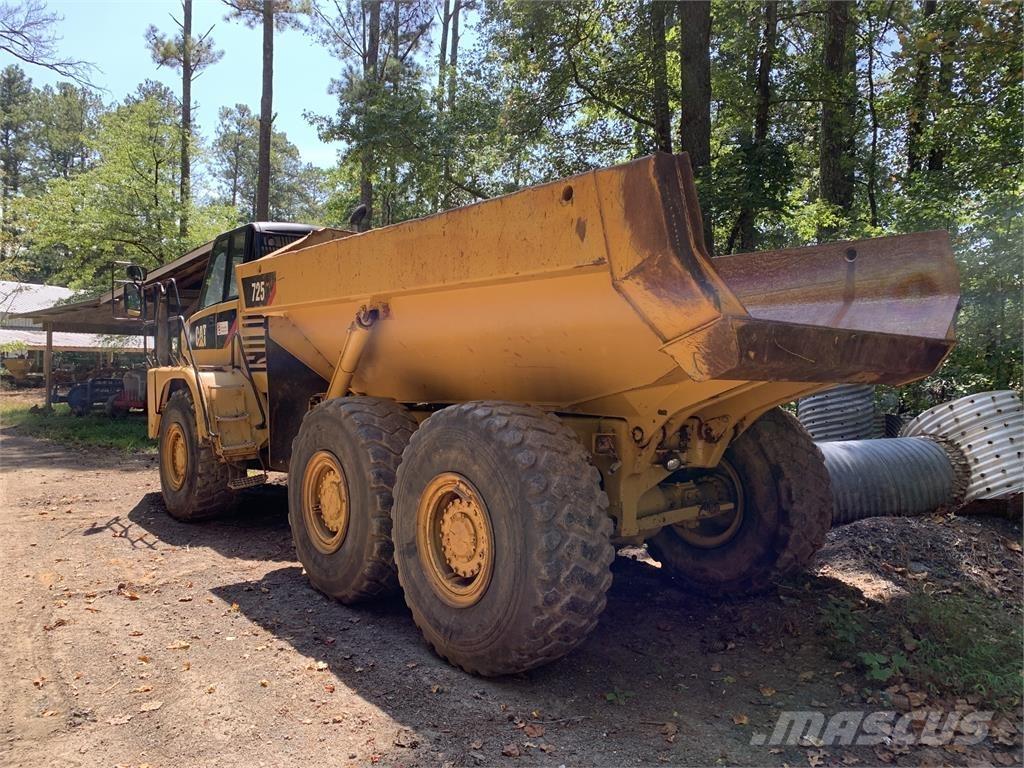 CAT 725 أخرى